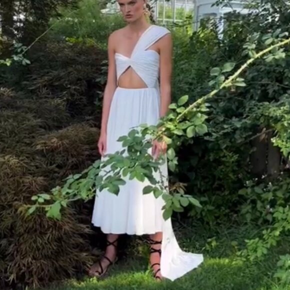 Markarian Rosalind Midi White Draped Chiffon One Shoulder Dress Size 6 Bridal